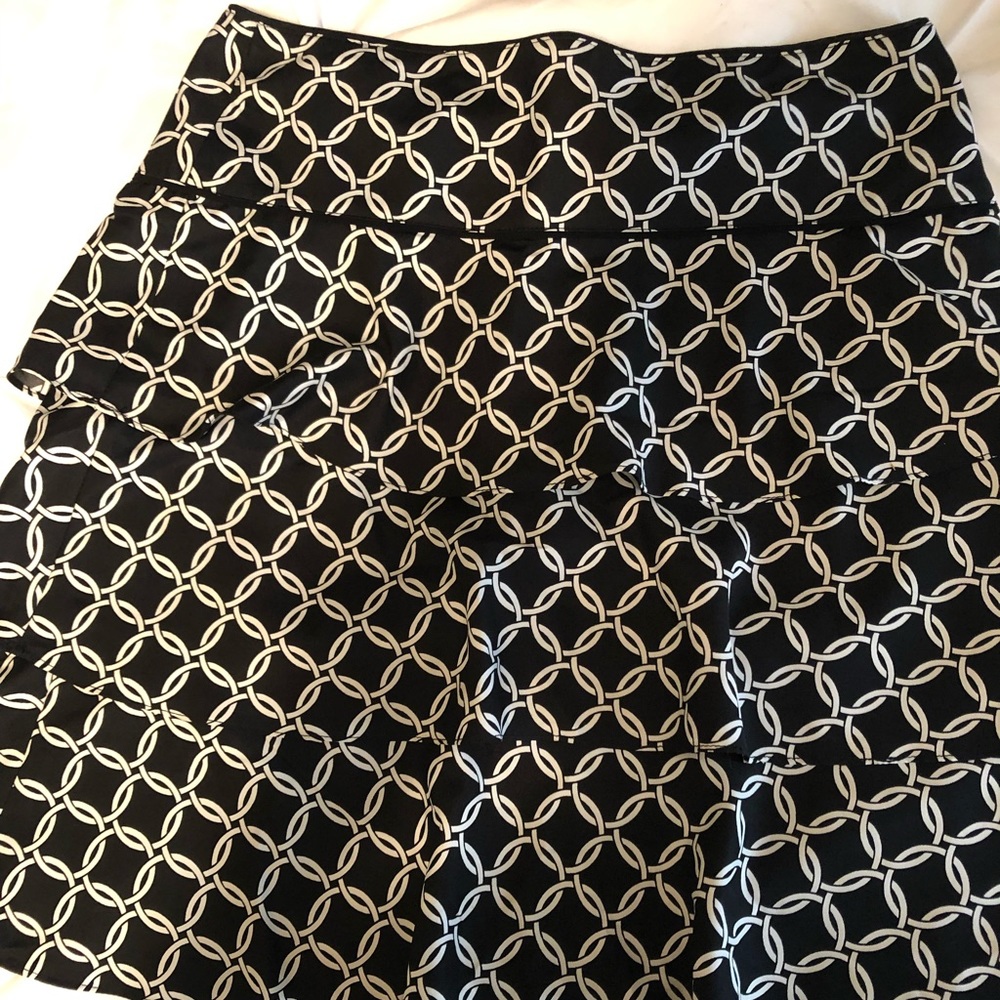 White House Black Market black and white skirt